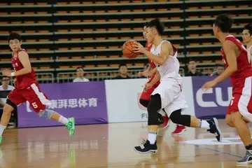 青少年学生篮球训练营发言稿_2